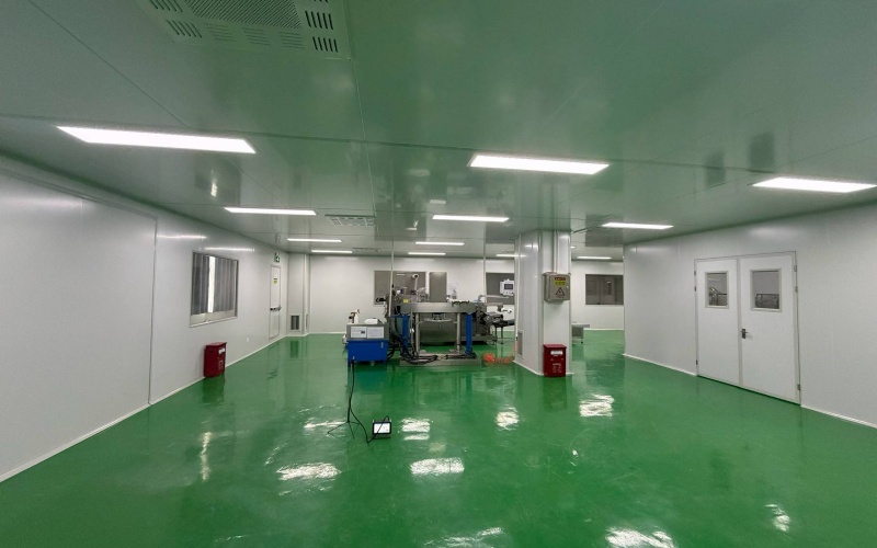 奉賢醫療器械廠房裝修十萬級無塵車間裝修改造凈化工程-上海榮欽裝修公司